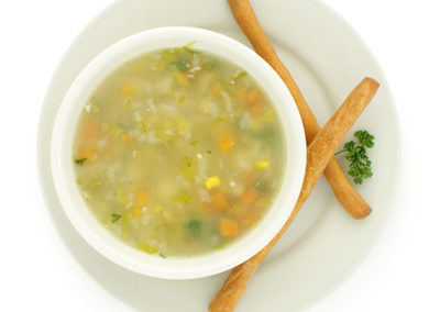 sopa pollo con maiz (1)