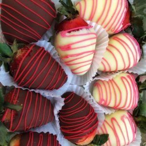 Fresas recubiertas de Chocolate (Oscuro o Blanco)