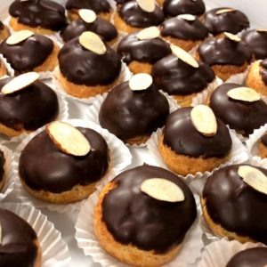 Profiteroles