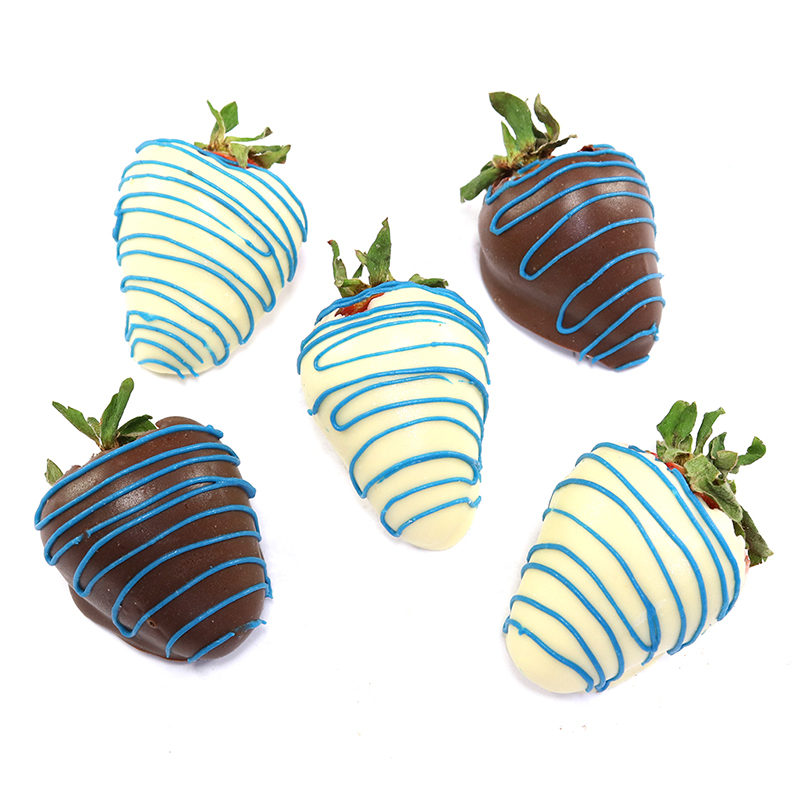 Fresas bañadas con chocolate oscuro o blanco Fresas bañadas con chocolate oscuro o blanco