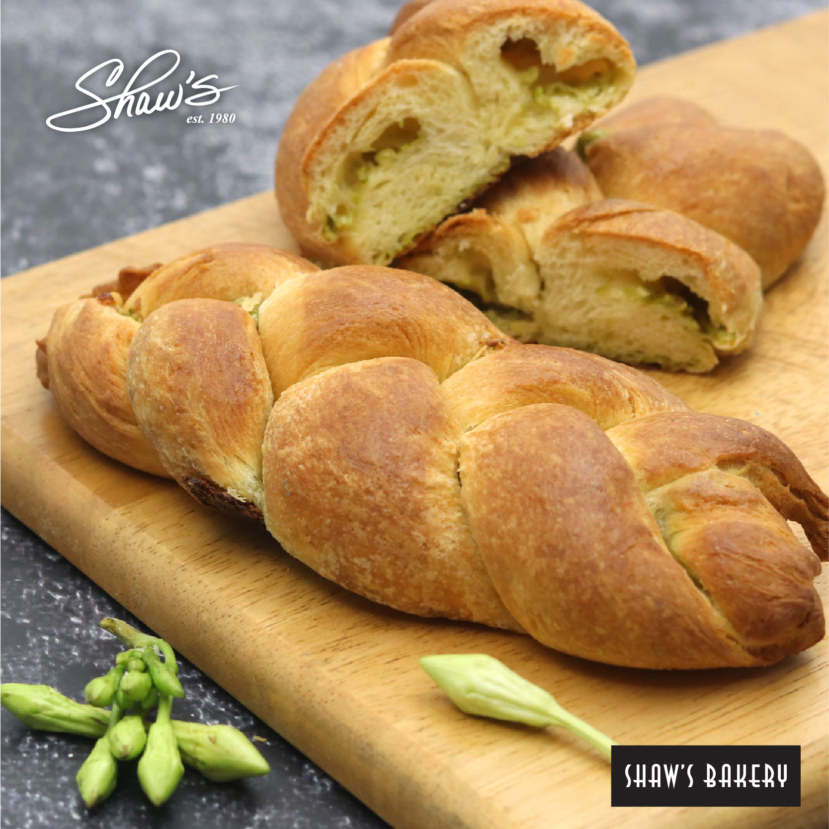 Trenza de queso con loroco