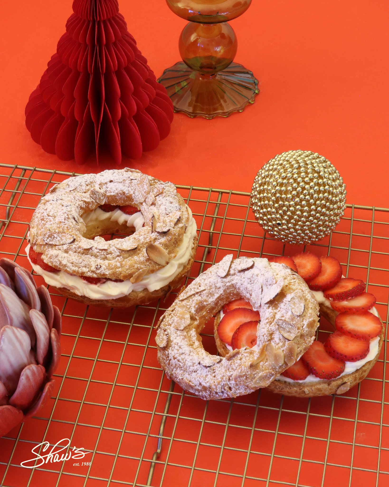 Coronita Choux y Fruitcake